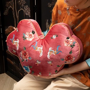 极速中国风同g心锁抱枕绒布创意异形靠枕轻奢沙发靠背垫客厅靠枕