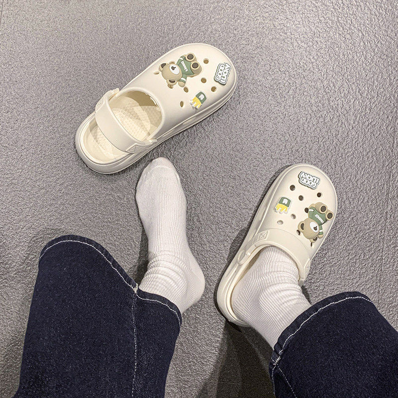 时尚洞洞鞋女夏季新款可爱松糕拖