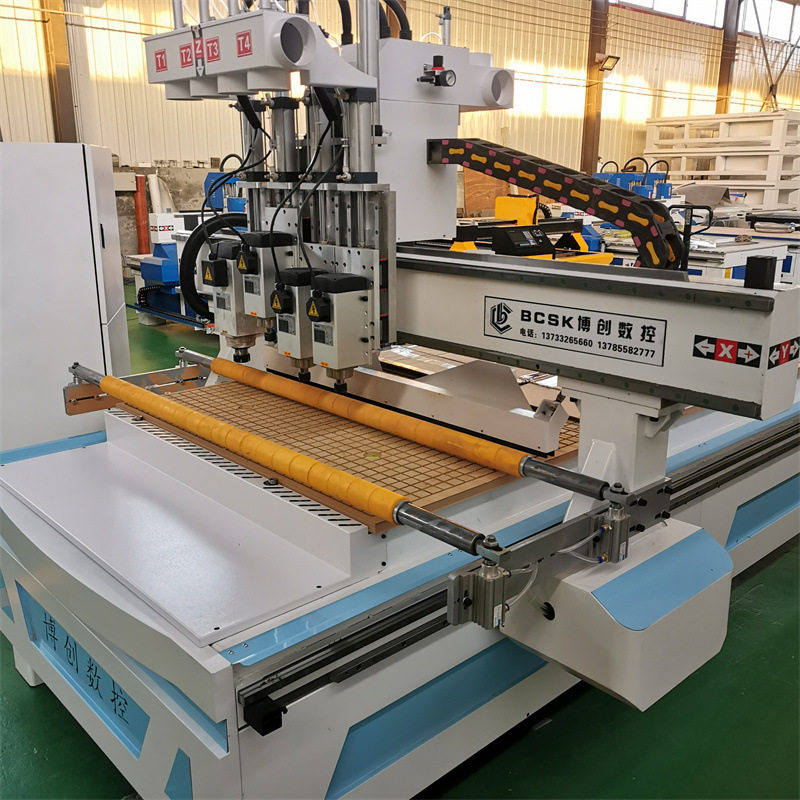 四工序开料机三工序雕刻机板式家具开料机橱柜门全屋柜体开料机