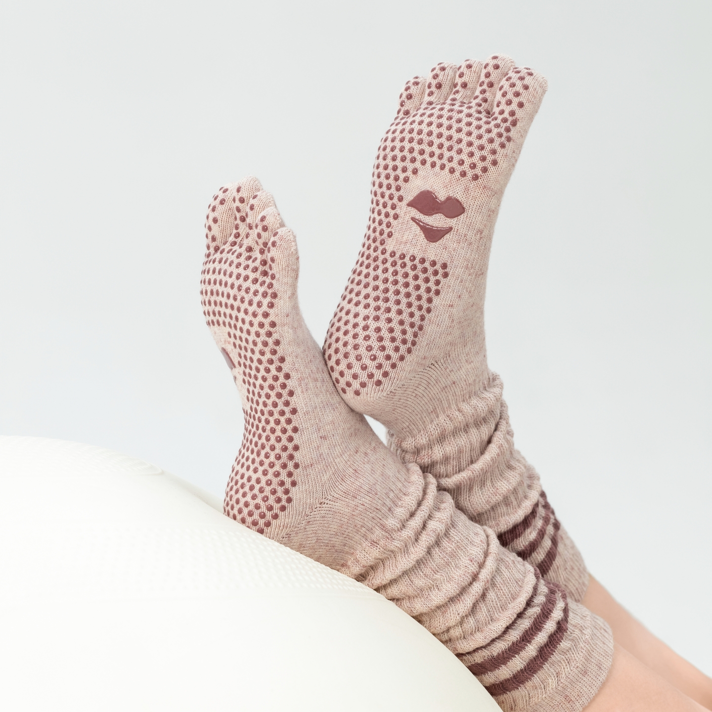 SIXHYS专业防滑瑜伽堆堆袜