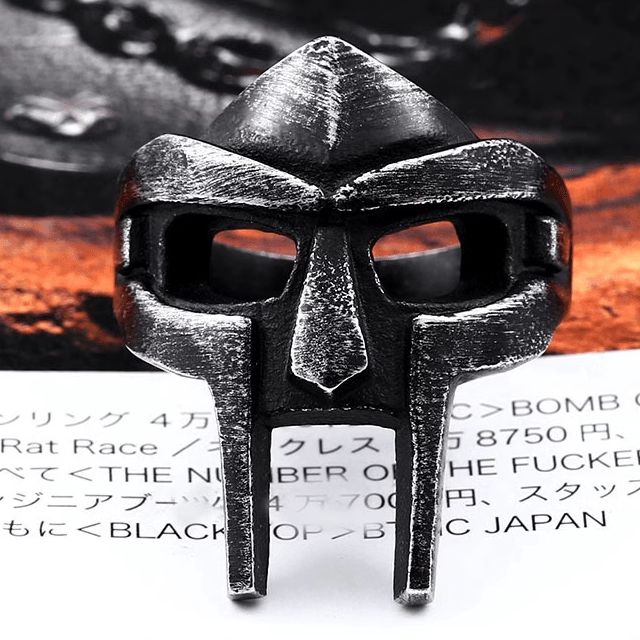 ROCK PUNK时尚潮牌个性勇士面具钛钢指环饰品欧美复古男百搭指环