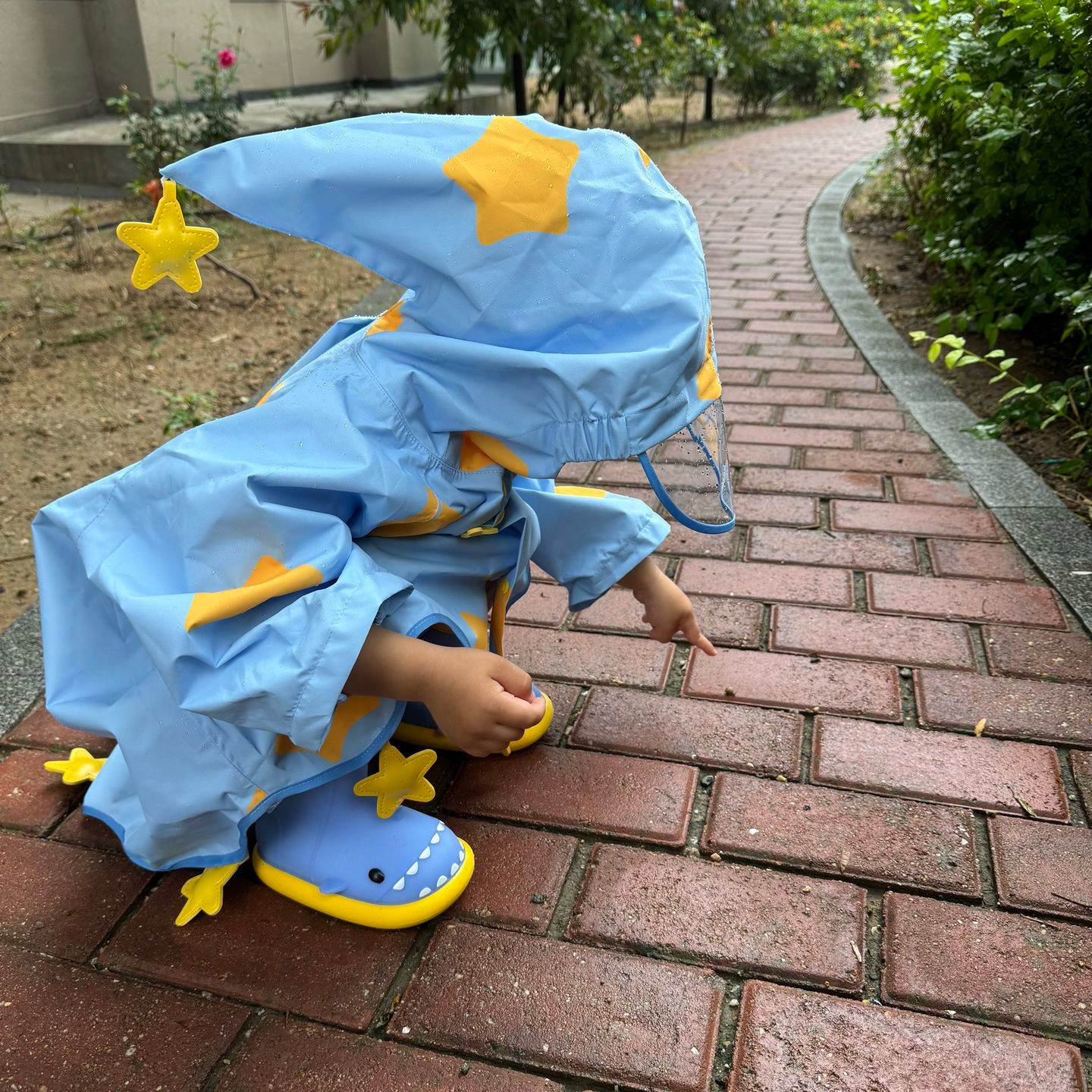 连帽防雨服可爱星星蓝色2026雨披儿童雨衣宝宝可爱星星男女童