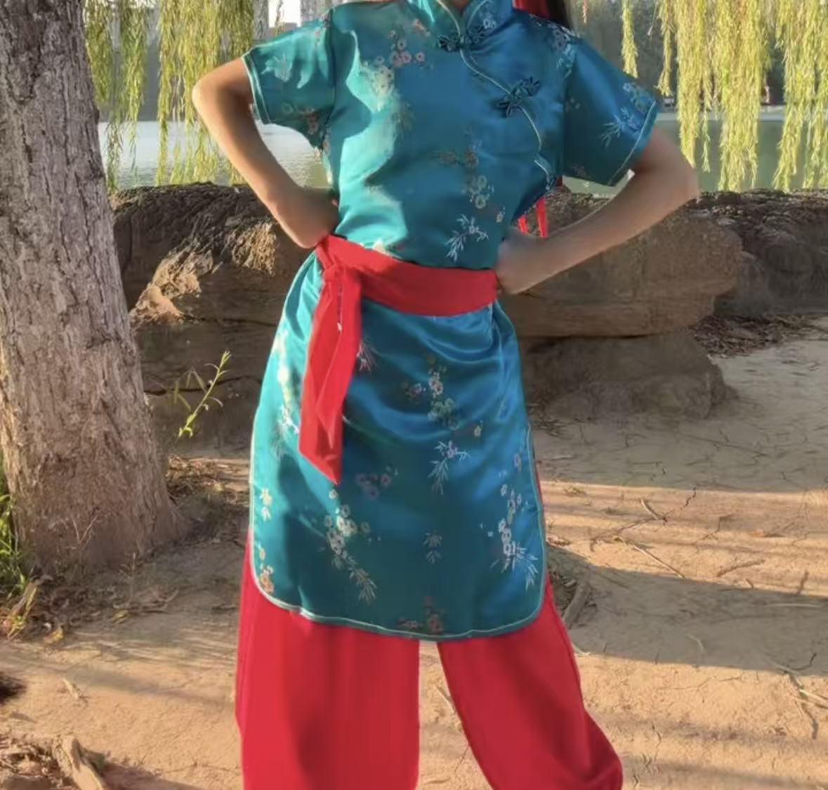 新款村姑采茶舞蹈服装套装女成人广场舞服装采茶舞表演出服