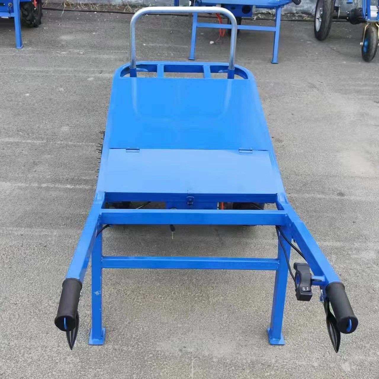 厂家制作电动运输车 独轮手推车 果园拉货三轮鸡公车