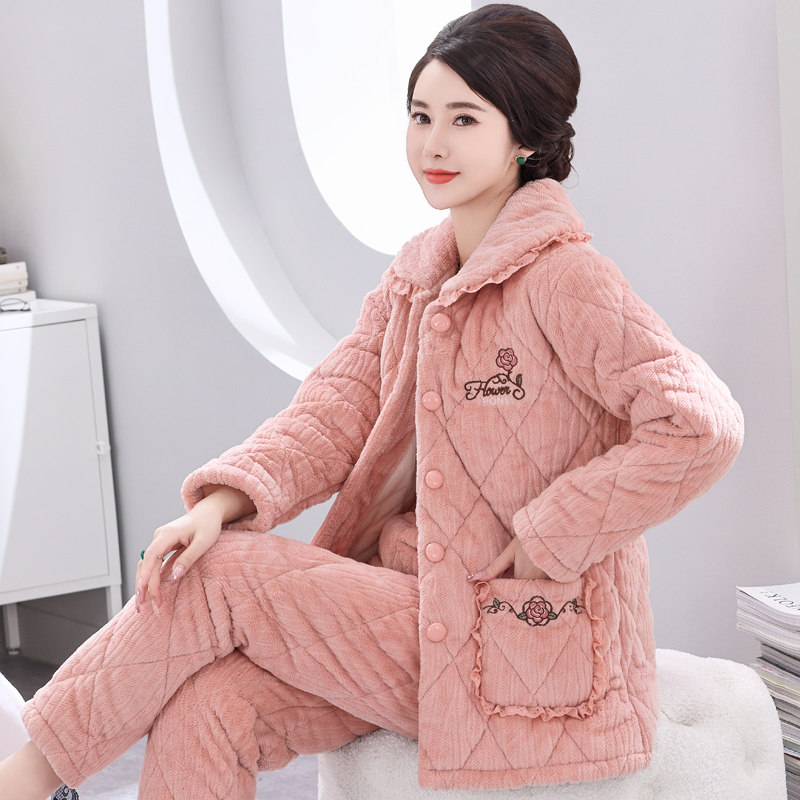 妈妈睡衣女冬三层加厚珊瑚绒夹棉袄加绒中老年人秋冬季保暖家居服