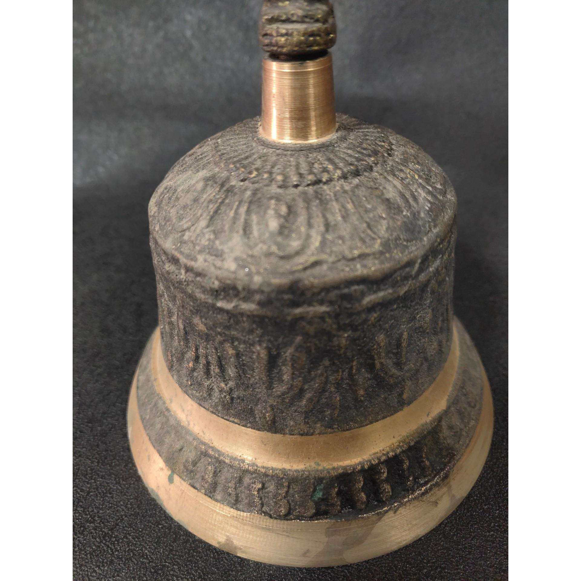 铜手摇铃密宗法器手工撞铃复古铜铃大小号手摇铃碰钟乐器