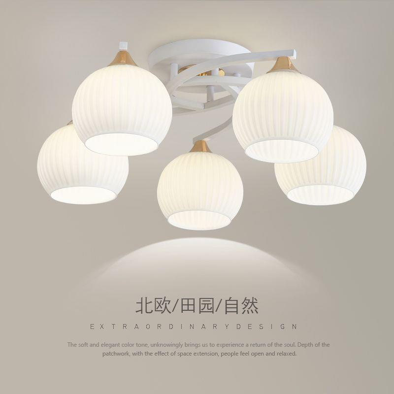 餐厅吊灯现代简约奶油风个性创意网红卧室灯2025新款北欧新房灯具