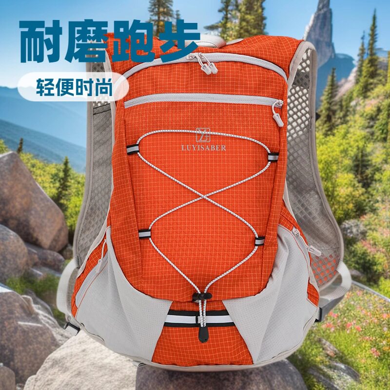 大容量登山包防泼水越野骑行背包