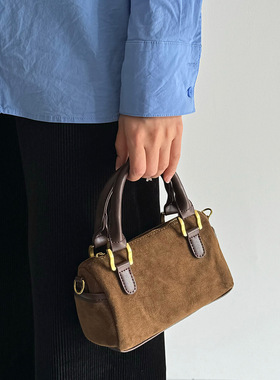 复古麂皮绒手提枕头包韩版时尚百搭单肩斜挎小包包波士顿手提包女