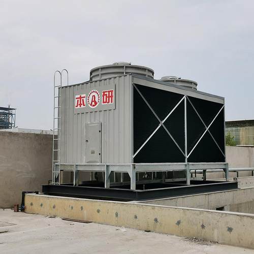 广西柳州机械厂配套用100T方形横流冷却水塔多联组合换热效果佳