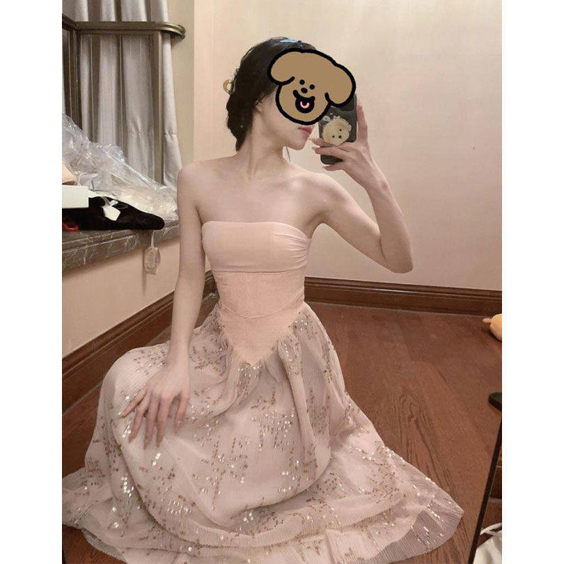 抹胸连衣裙女高级感气质时尚名媛收腰露肩修身小礼服裙子