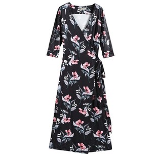 裹身裙春夏欧美V领黑白针织弹力真丝锁链显瘦气质一片式 连衣裙