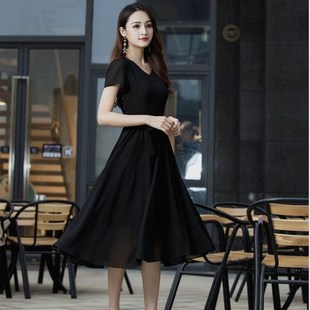 红色雪纺连衣裙中长款 2021新款 洋气女士短袖 夏装 显瘦大摆 妈妈装