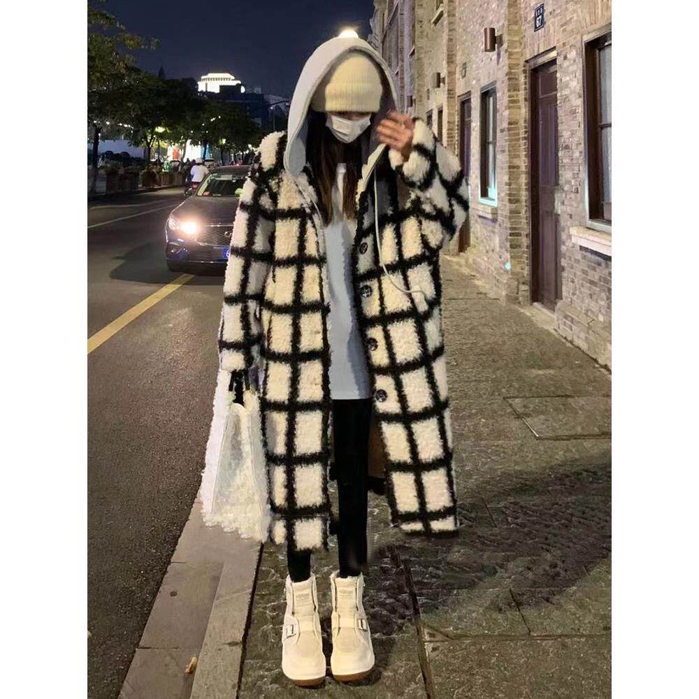 2025年秋冬新款毛绒绒加厚保暖开衩假两件格子连帽长款大衣外套女