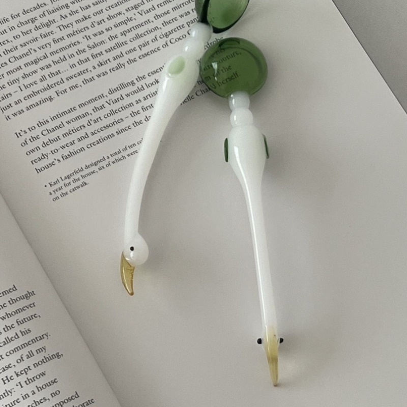 创意卡通天鹅小勺子精致长款甜品玻璃勺弧形可爱夏日冰激凌勺