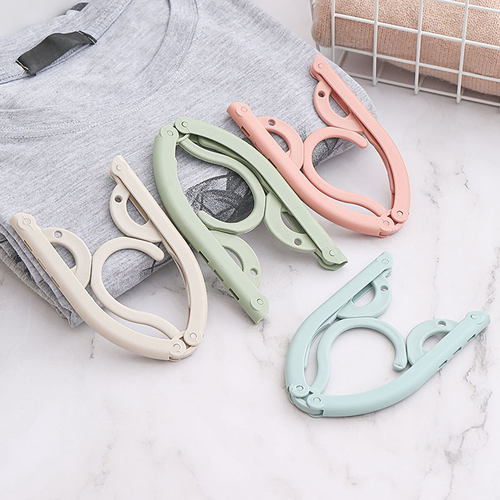 旅行出差便携折叠衣架