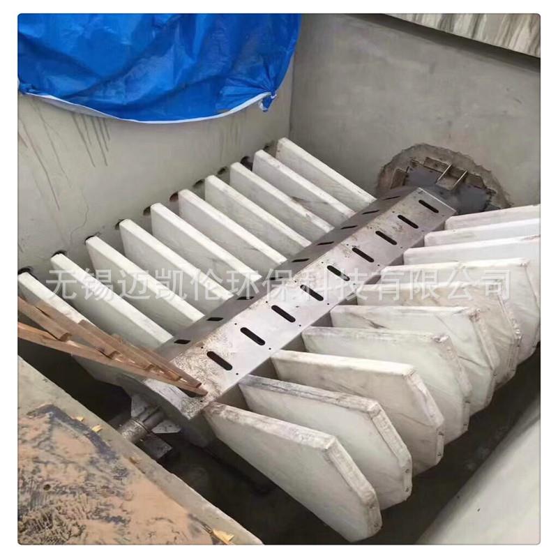 厂家供应纤维转盘过滤器 尼龙盘片 过滤10um滤袋 吸泥盒子