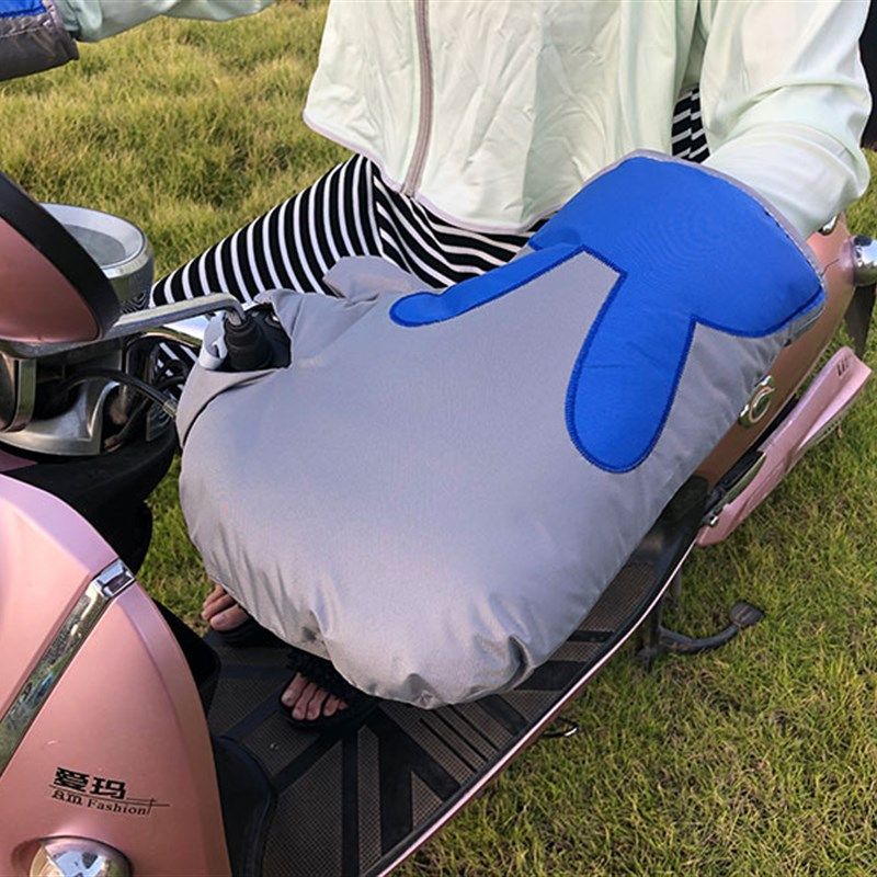 秋冬季电动摩托车手套加绒加厚男女骑行防风防水手套自行车保暖套