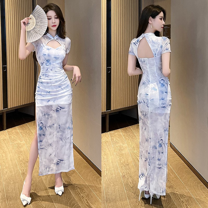 高级感气质旗袍技师工衣新款年轻款长款少女改良连衣裙中国风