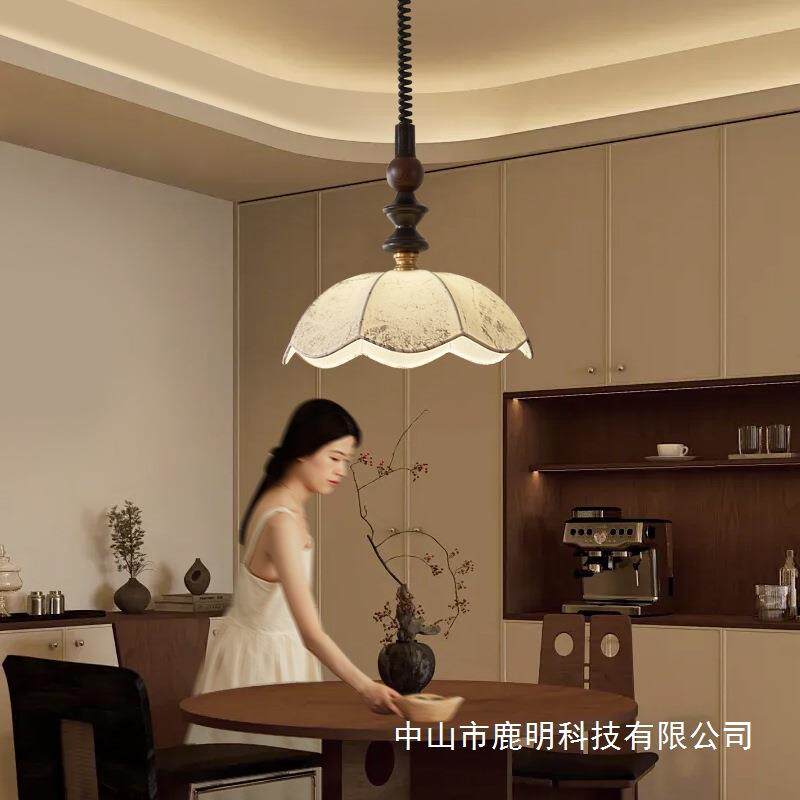 法式中古风小吊灯简约古典客厅灯卧室餐厅小吊灯温馨民宿氛围灯饰