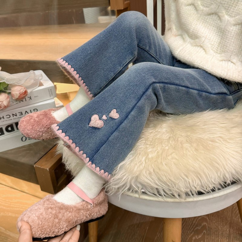 女宝宝牛仔裤儿童2024秋冬新款洋气喇叭裤女童加绒加厚长裤冬装潮