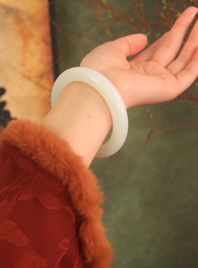 天然新疆和田玉羊脂白玉手镯女款