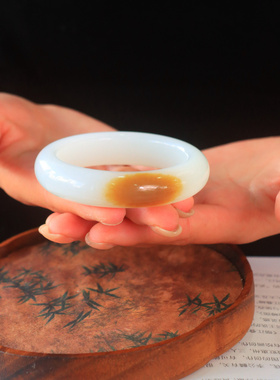 新疆和田糖白双色玉镯手镯平安镯