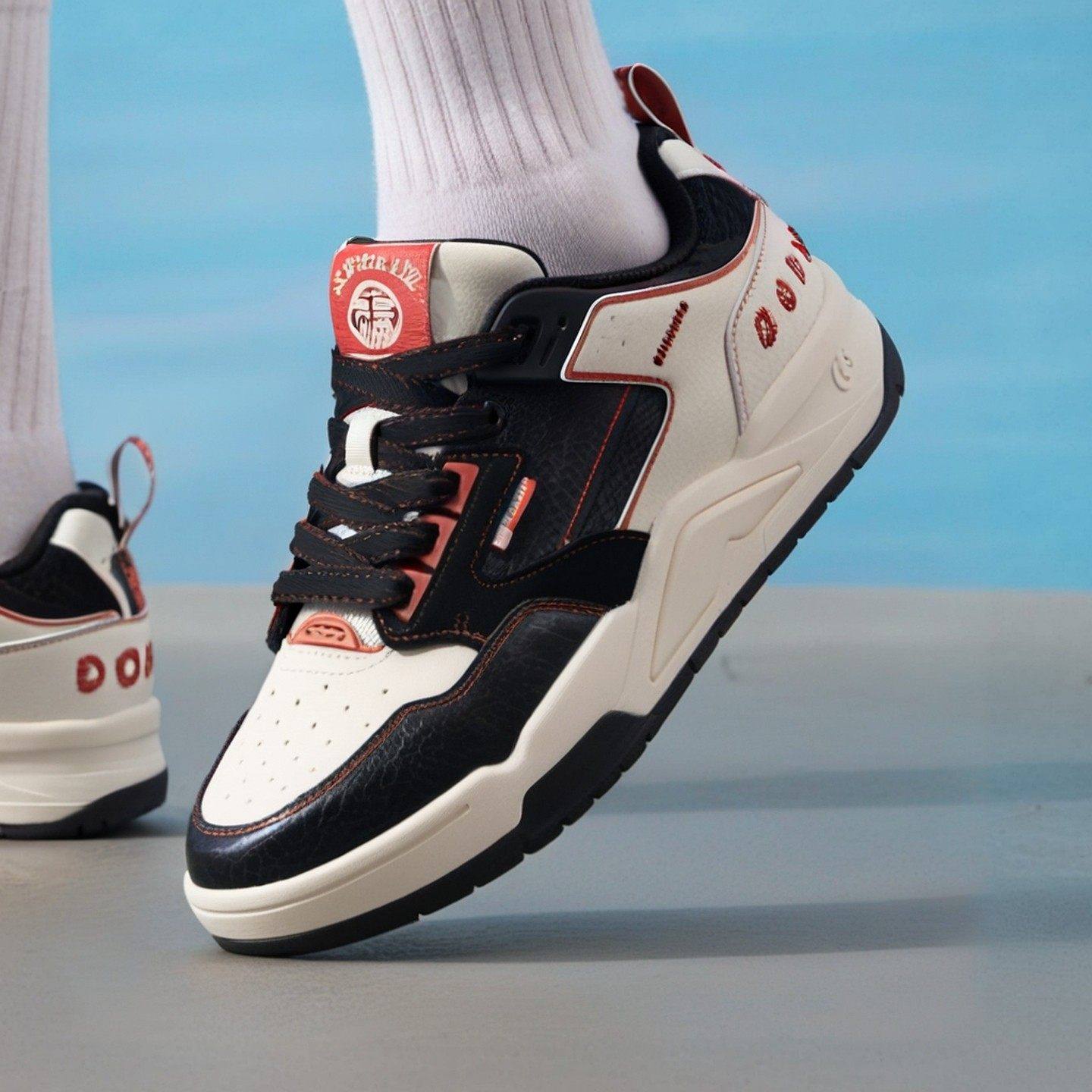 王鹤棣同款丨特步新晖情侣低帮板鞋男款潮流舒适百搭经典小白鞋,运动鞋new,跑步鞋,淘宝优惠券,粉丝福利购,淘宝优惠卷