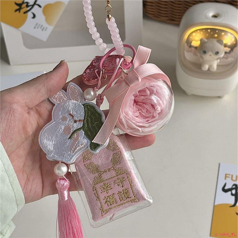 新款直销全国秒发源头生产守车球花御可爱玫瑰花永生玉兔挂件挂中