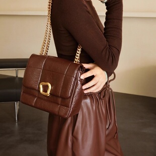 山下有树中号巧克力包系列云吞锁扣植鞣牛皮休闲通勤链条小方包