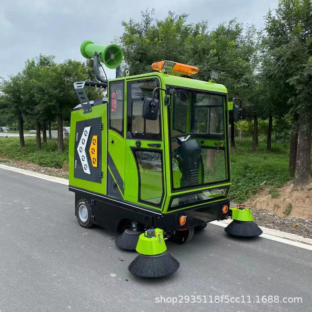 山鼎半封闭驾驶室道路清扫车路面吸尘洒水多功能扫地机电动清扫车