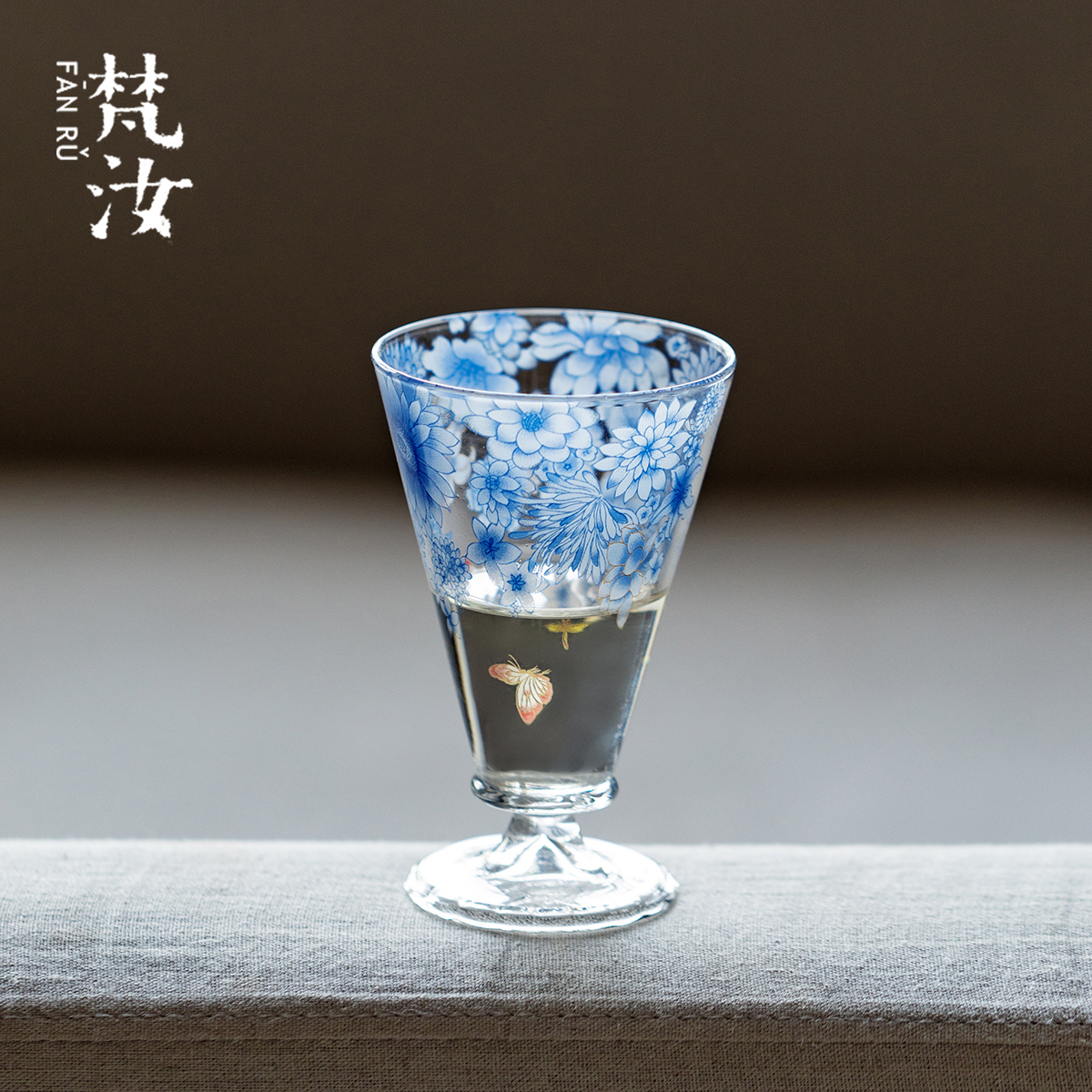 梵汝幽蓝纷蝶高足玻璃主人杯创意透明茶杯高颜值清酒杯红酒品鉴杯