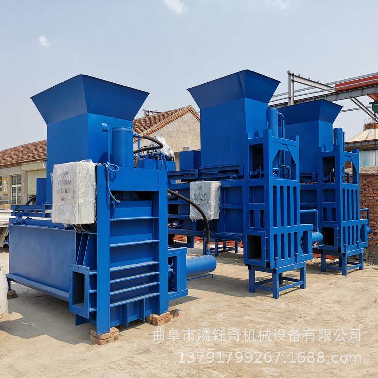 牛羊养殖饲料打包机黄储秸秆称重打包机干草秸秆打包压块机