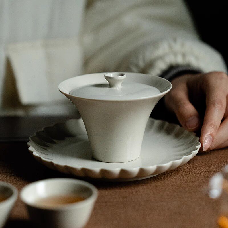 隐草木灰二才盖碗茶杯套装中式陶瓷可悬停旋转不烫手泡茶碗定制字