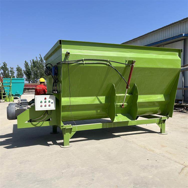 tmr全日粮预混机 牛羊饲草粉碎拌料机 大容积料仓搅拌机,清洗/食品/商业设备,食品搅拌机,淘宝优惠券,粉丝福利购,淘宝优惠卷