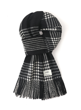 FREERABBITⅡ秋冬细条纹千鸟格软糯披肩围脖韩系时尚保暖防寒围巾