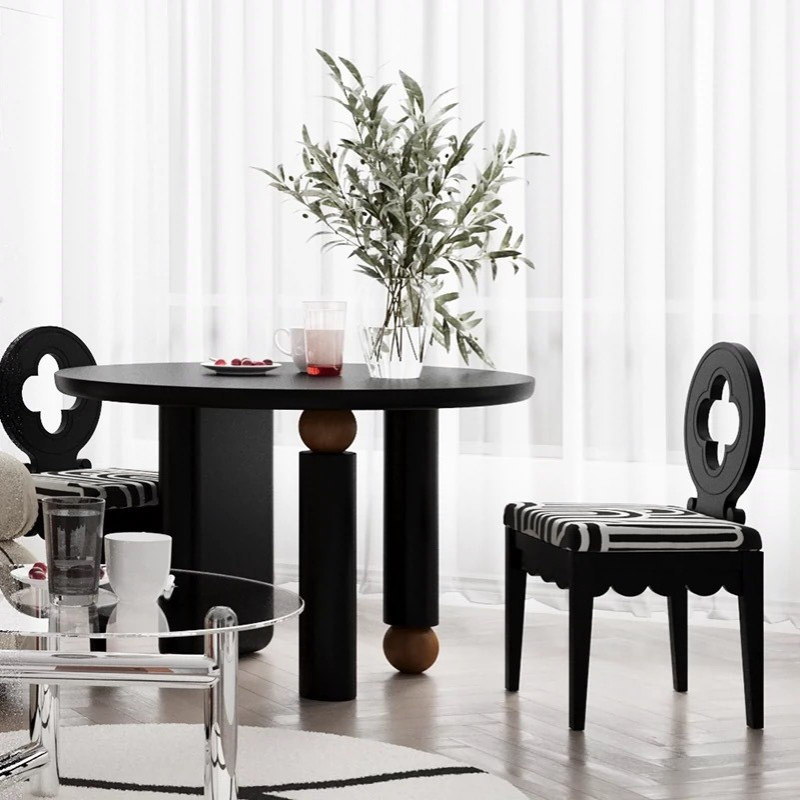 法式复古实木餐桌椅家用圆形饭桌原木民宿中古风洽谈泡茶长条桌