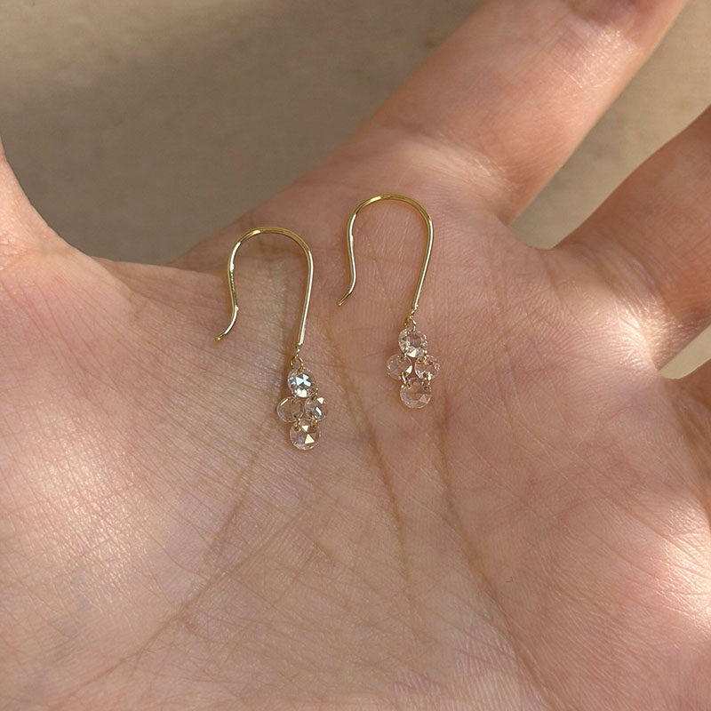 金色简约流苏水滴钻耳环