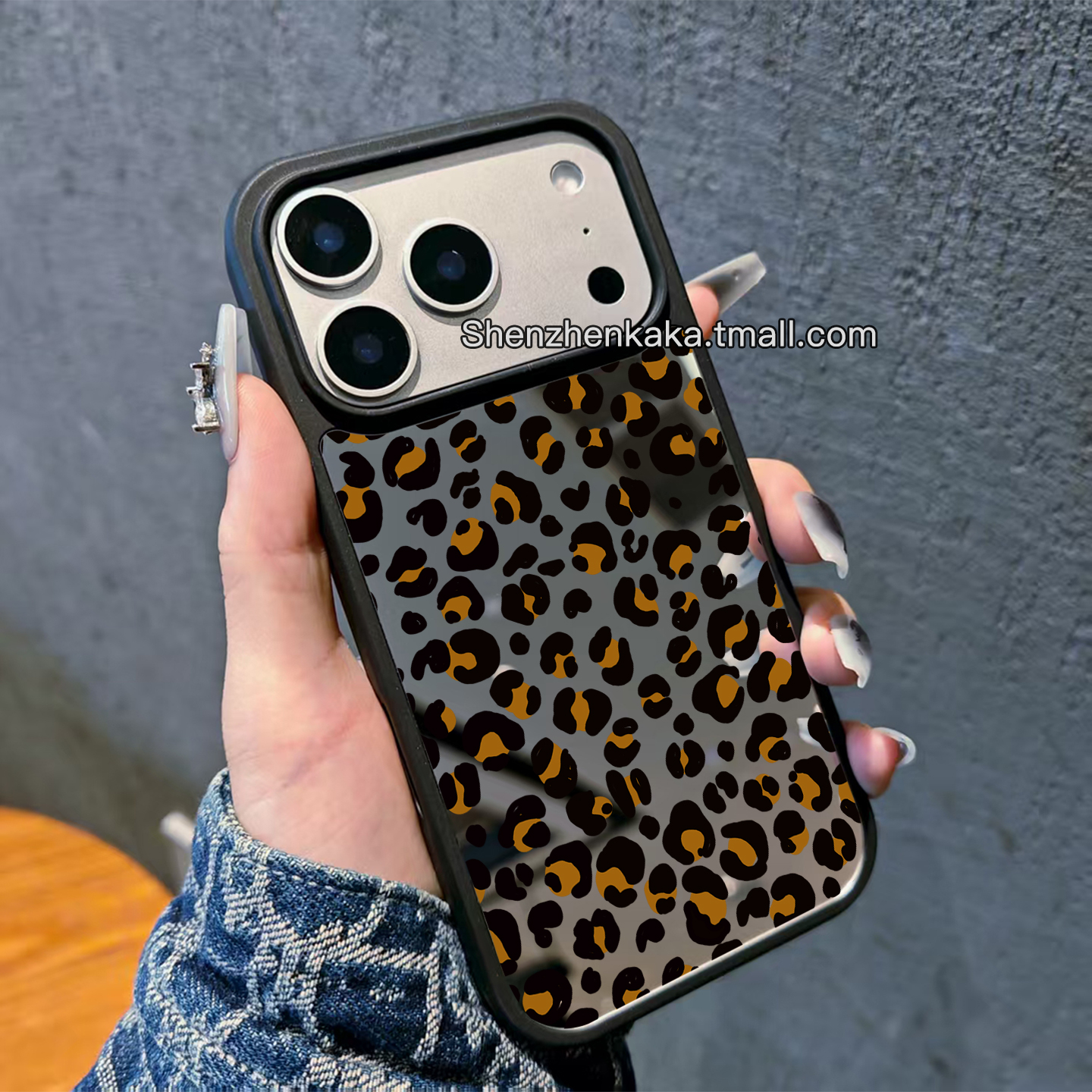 韩系超火新款17promax手机壳豹纹镜面Magsafe磁吸适用苹果16女15plus独特好看iphone14个性潮流13黑边保护套