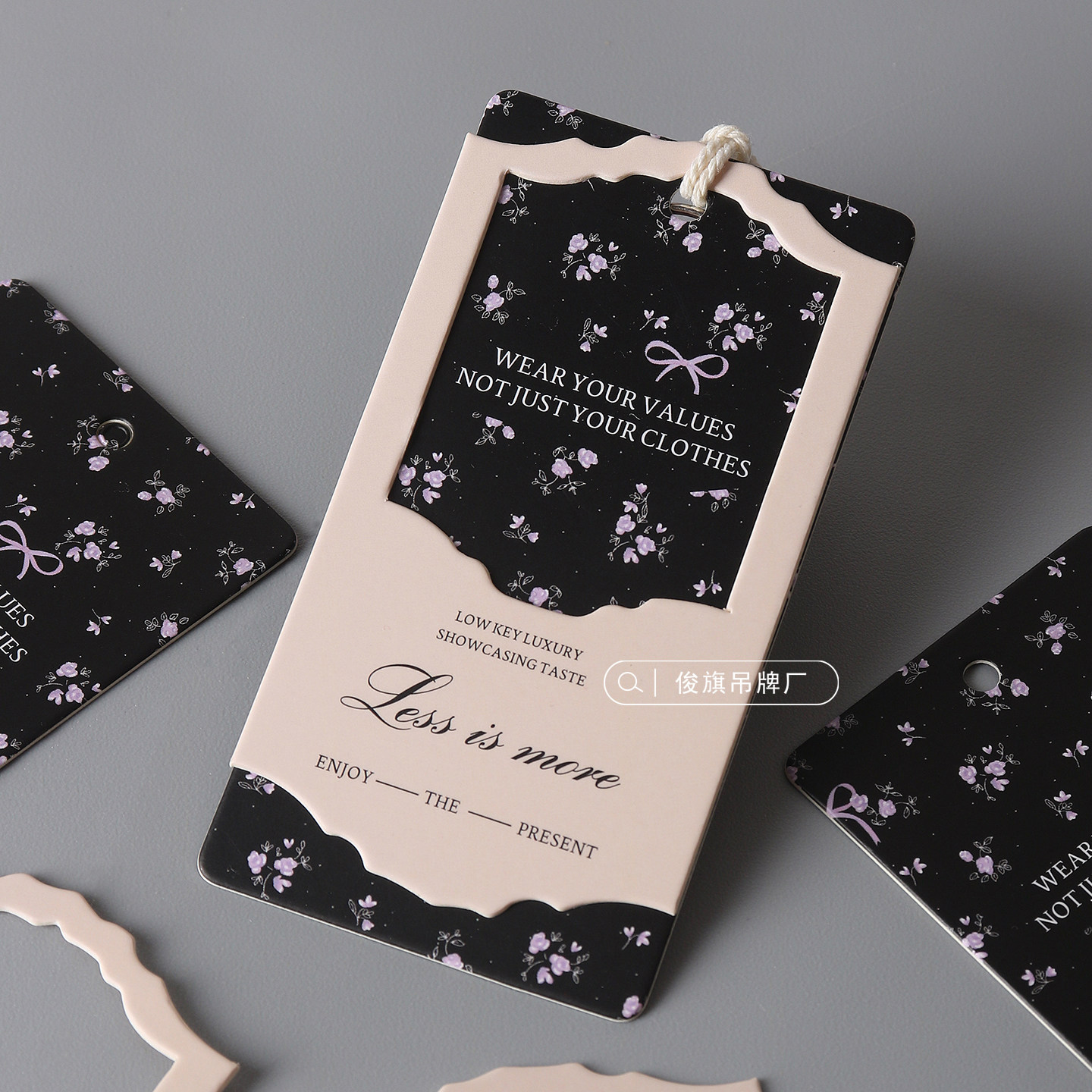 女装吊牌定制logo碎花蝴蝶结挂牌订做服装价格标签合格证时尚吊卡,纺织面料/辅料/配套,吊粒/吊牌,淘宝优惠券,粉丝福利购,淘宝优惠卷