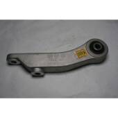 SA32 010适用于马自达S51.5T机脚胶支架后