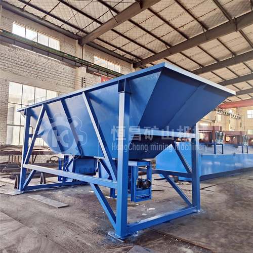 江西恒昌矿石物料均匀振动喂料机新型摆式放矿机砂石线槽式给料机