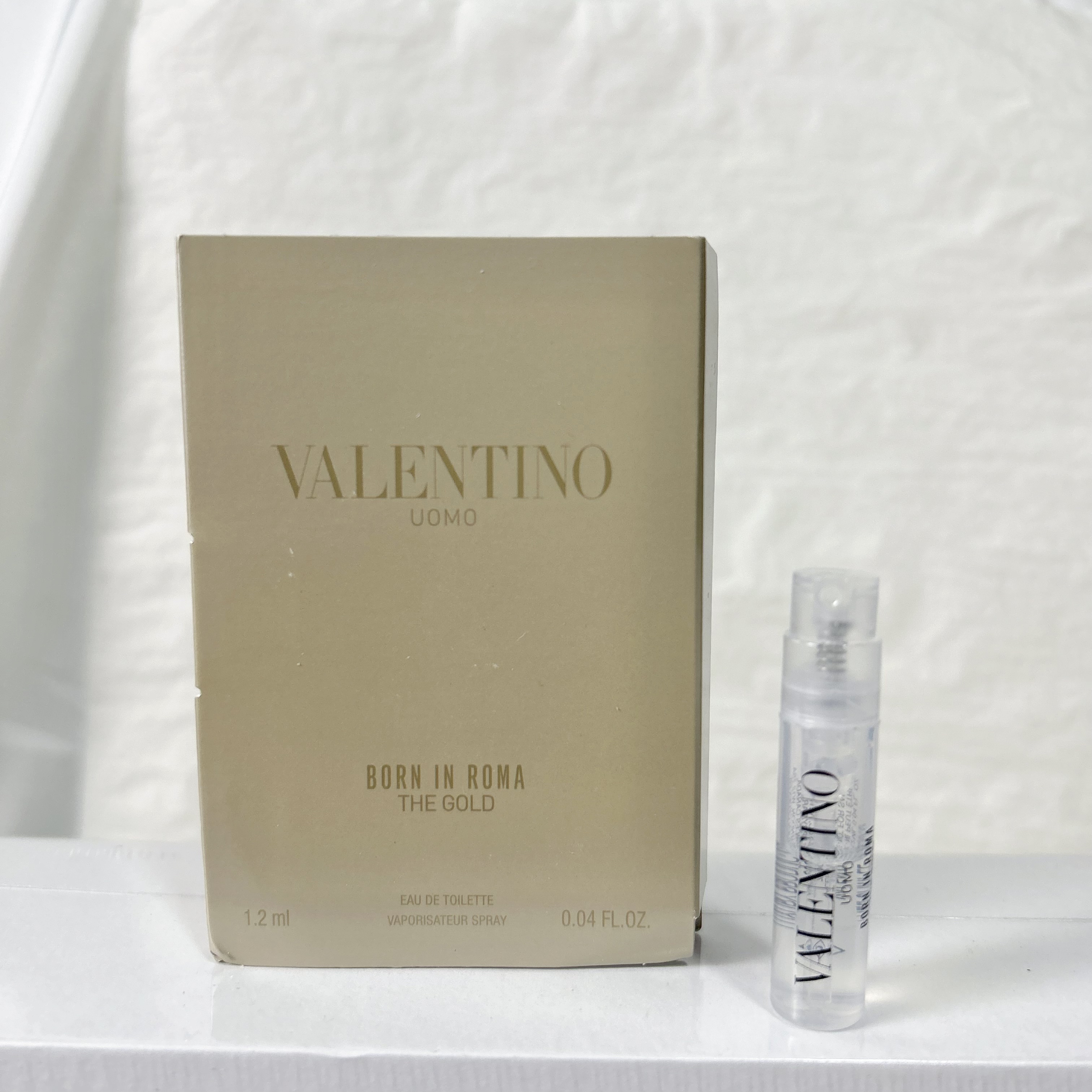 Valentino华伦天奴UOMO罗马女士香水小样试管1.2ml 鎏金版edt淡香