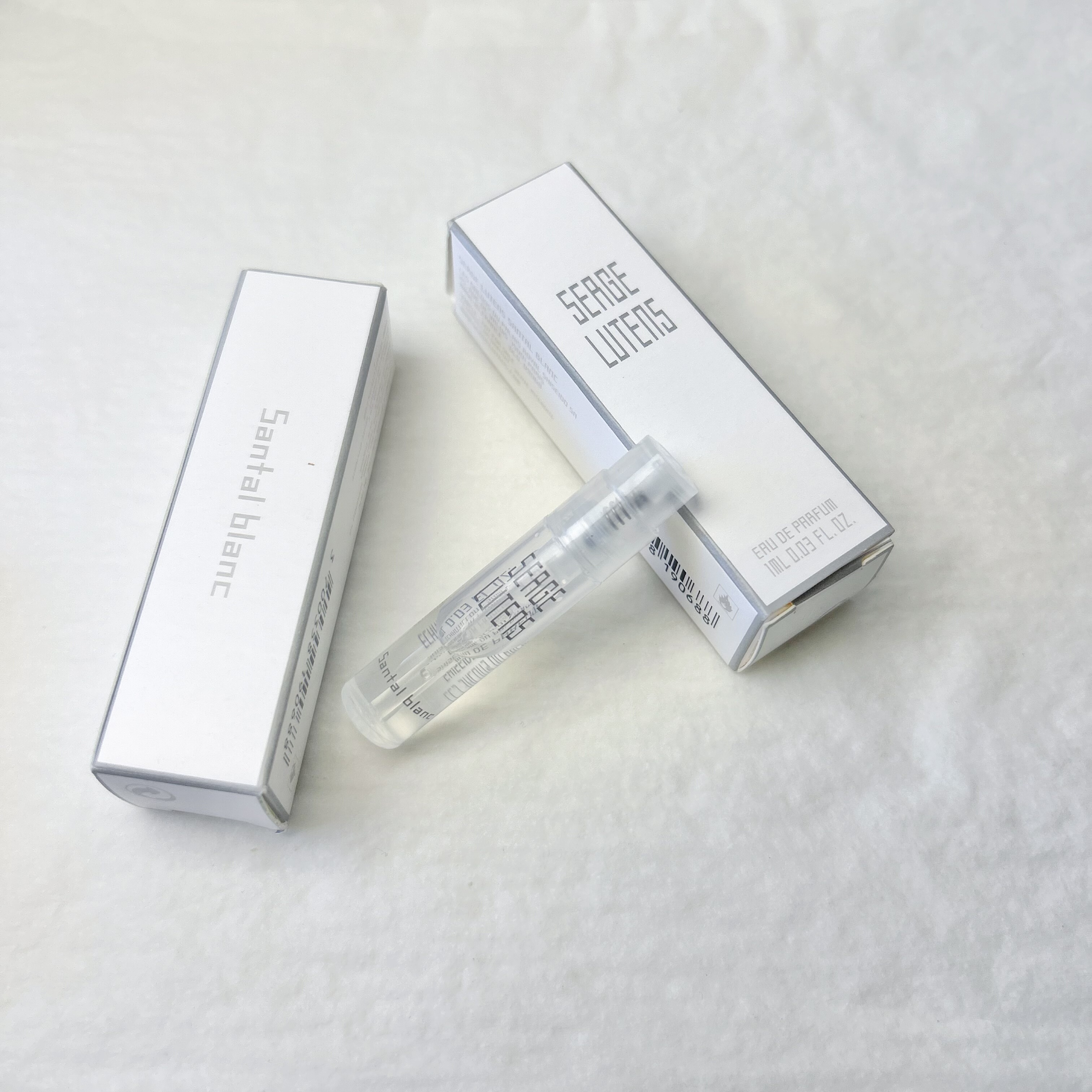 serge Lutens芦丹氏香水试管小样1ml #大写檀香