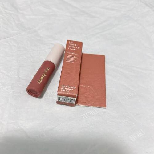 很mini～Rare beauty新款哑光雾面唇釉小样courage/0.96ml