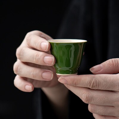 手工茶杯郎红品茗杯功夫茶杯陶瓷单杯祖母绿淡青茶杯复古主人杯