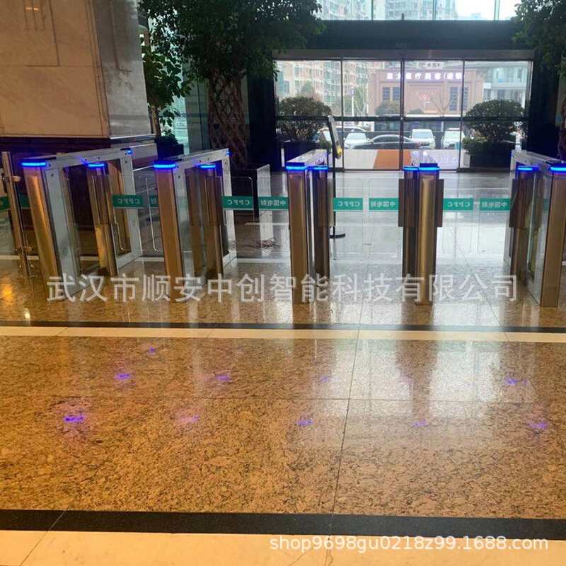 武汉商务大厦速通门智能门禁系统闸机写字楼人脸识别人行通道闸