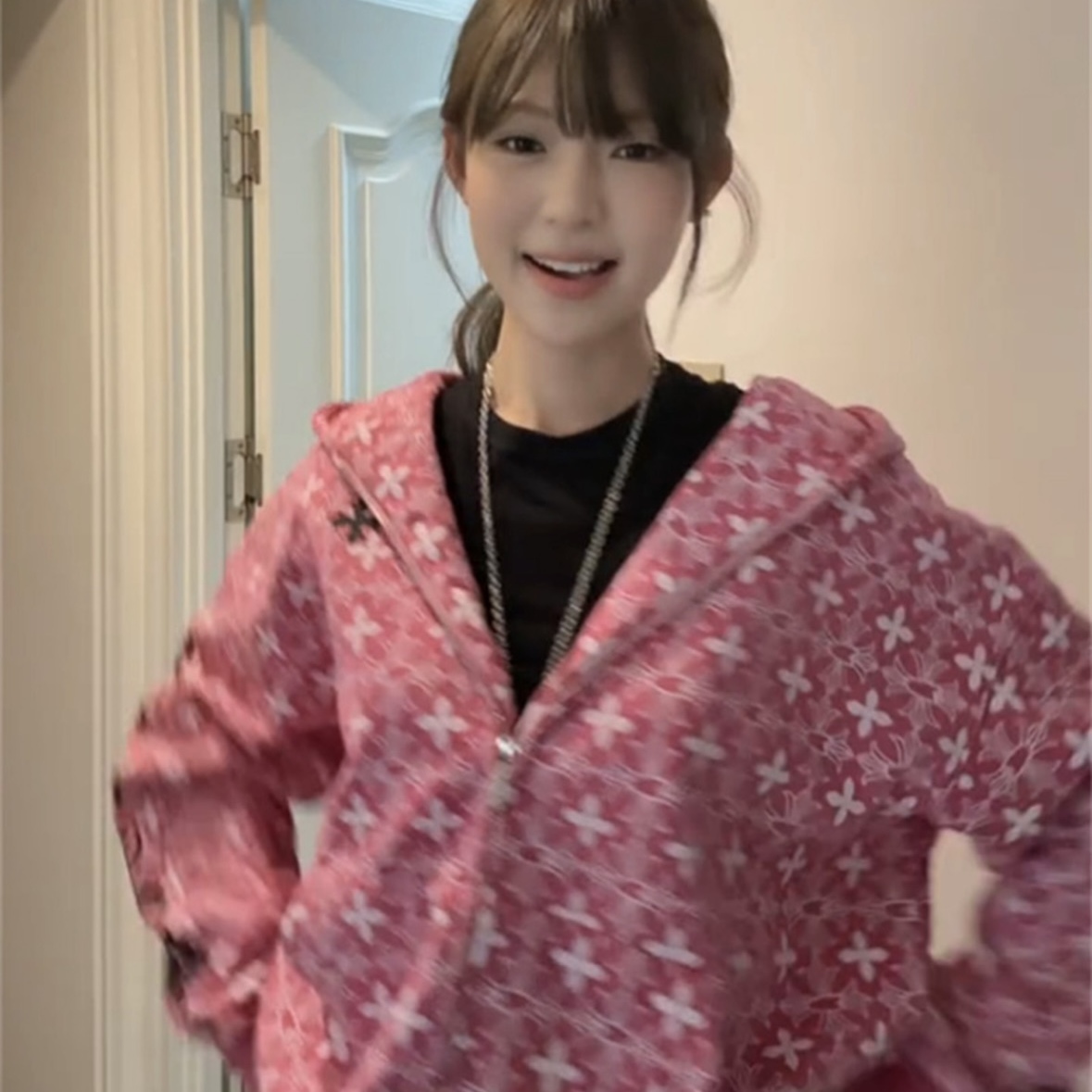 【无忧试穿】连帽卫衣女秋季外套