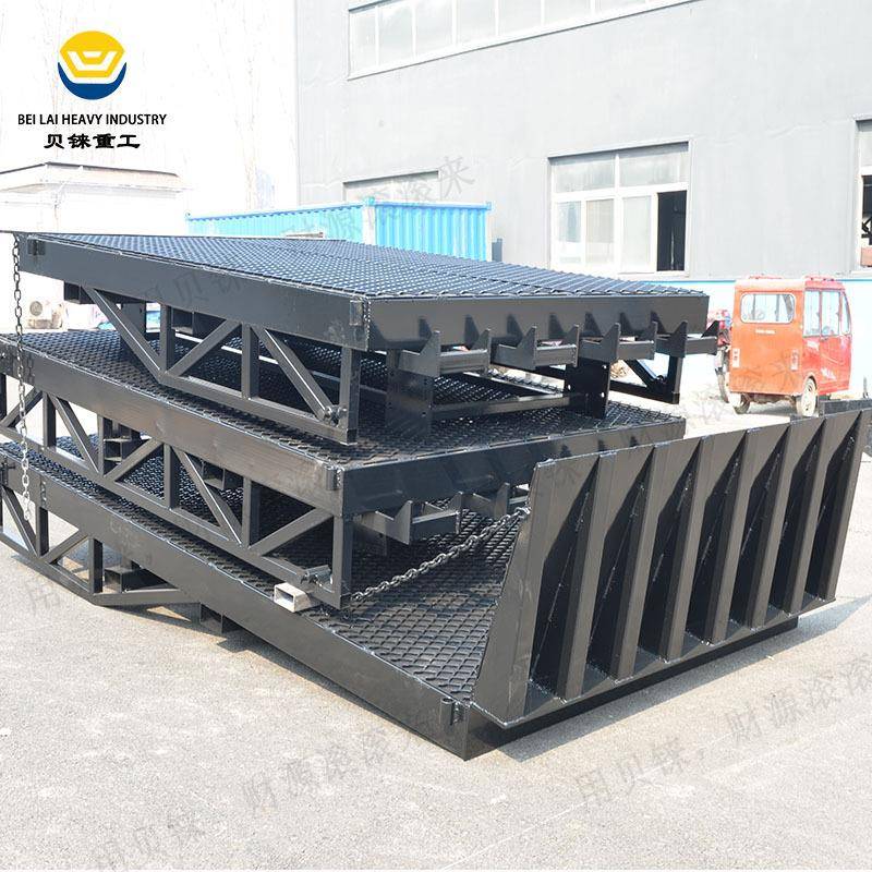 分段式移动登车桥6-20吨折叠分体式叉车集装箱搭桥物流卸货平台