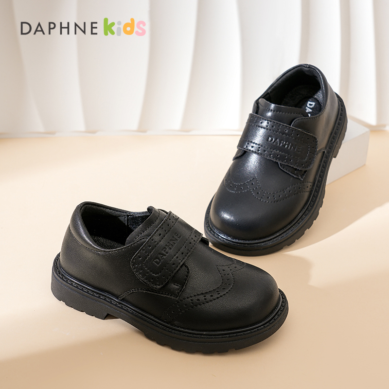 达芙妮男女童皮鞋2025秋新演出鞋
